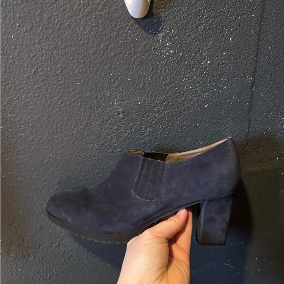 Women’s Anyi Lu Dark Blue Suede Heeled Booties Size 40/9 - Picture 5 of 9